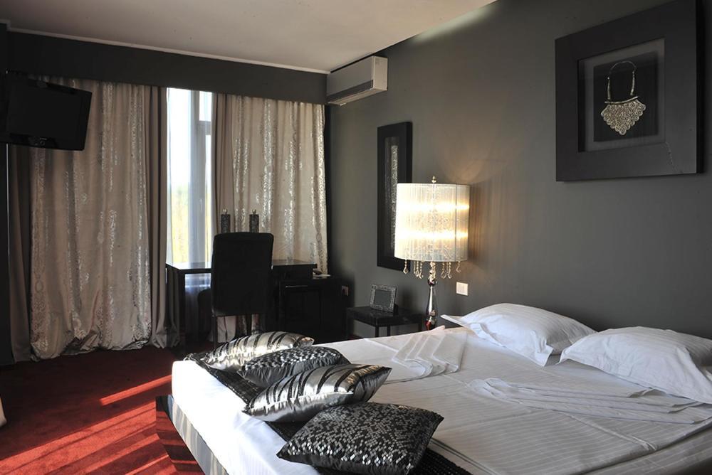 Victor Mizuumi Hotel 3*