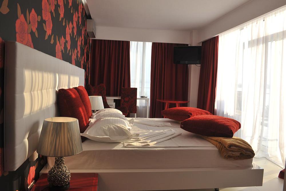 Hotel Victor Mizuumi Mamaia
